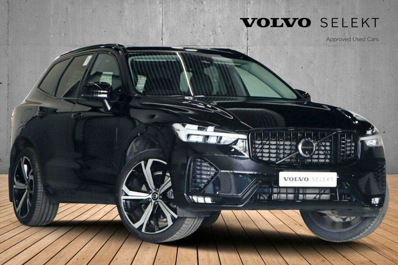 Volvo  UZ MY23 Ultimate B6 AWD Dark